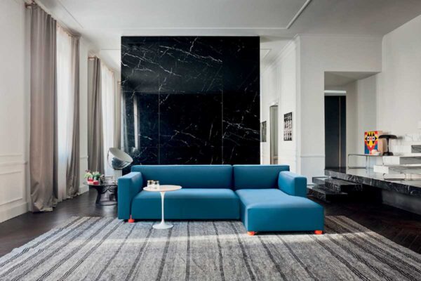 Mesa Saarinen Round Side -348833