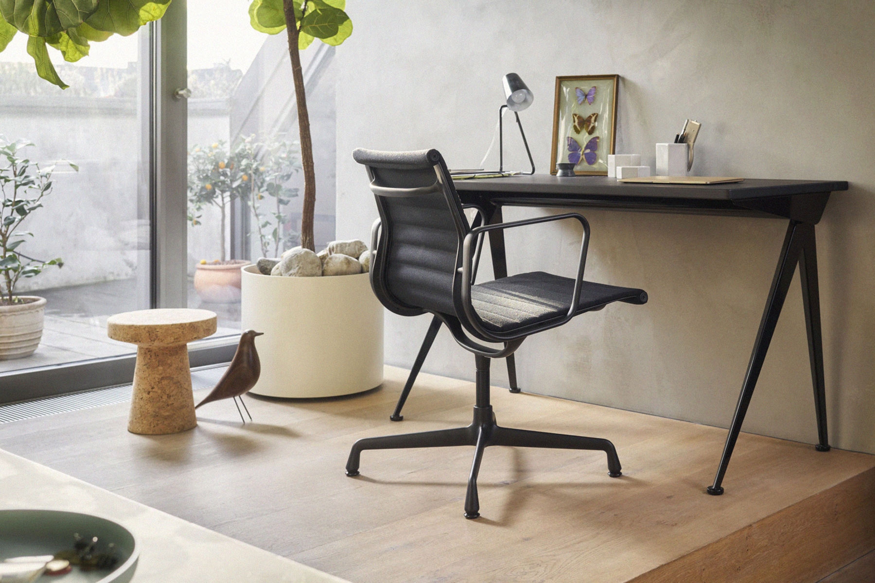 Eames House Bird-372152