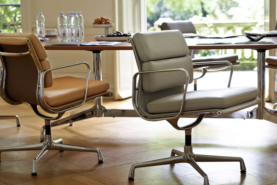 EA 205 Soft Pad Group Chair-122290
