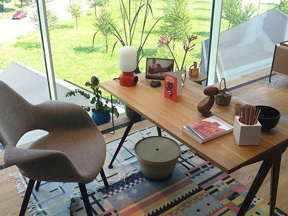 Organic Conference Chair-122373