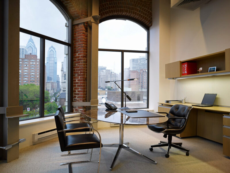Mesa Florence Knoll Oval-154992