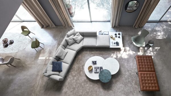 Silla Saarinen Conference Relax-348710