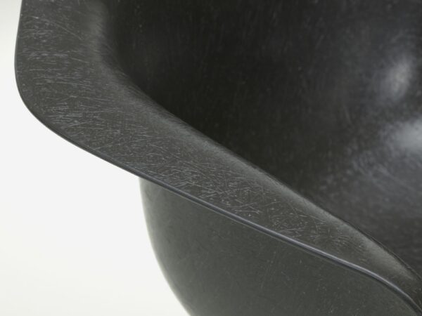 Silla Eames Fiberglass DAW-251758