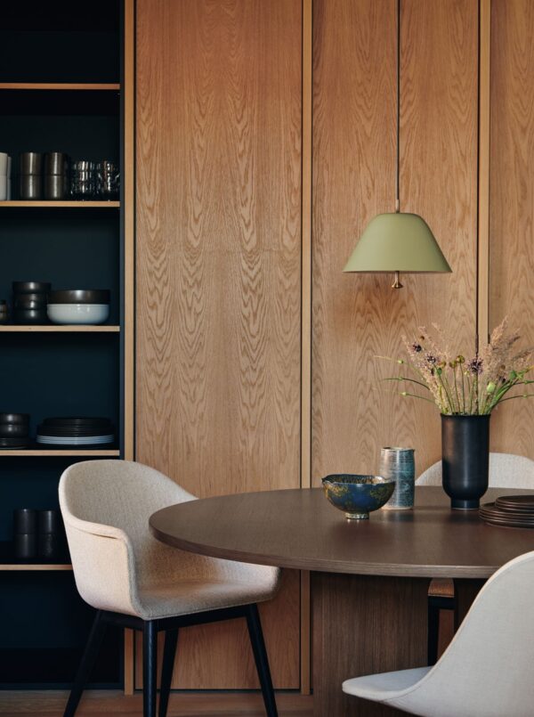 Mesa Androgyne Dining-274661