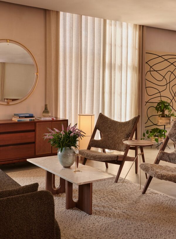 Mesa Androgyne Lounge-274619