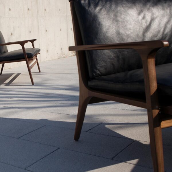 Sillón Rén Nogal Natural / Piel Bellagio Negro 7925 ERF-278854