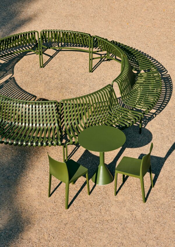Banco Palissade Park Dining-314924