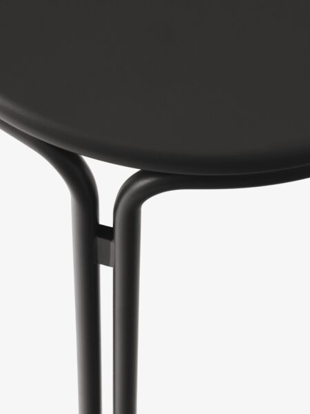 Mesa Auxiliar Thorvald SC102-381291