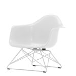 04 White 990,00 €