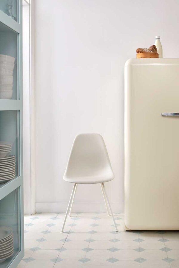 Silla Eames Plastic DSX
