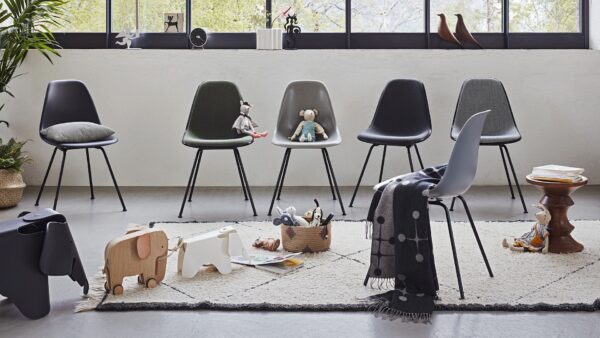 Silla Eames Plastic DSX