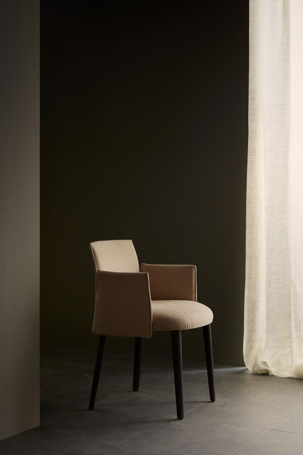 Silla Ayra