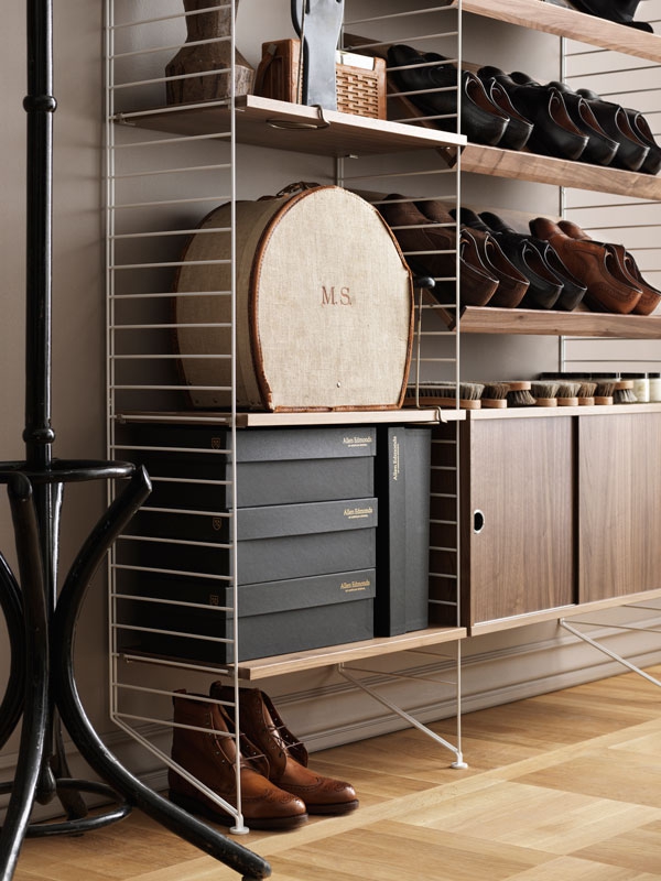 String System Living Room Set 10